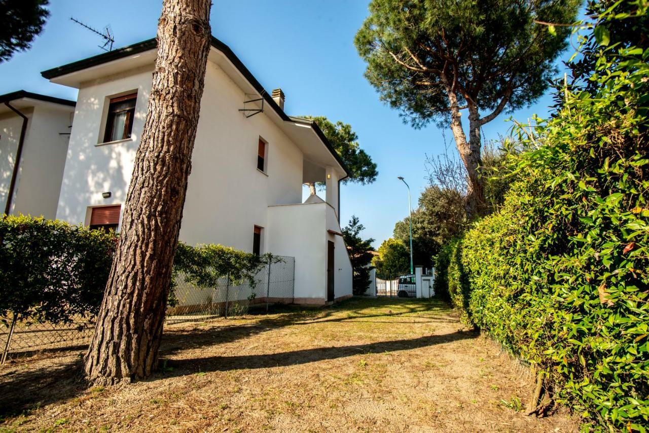Agenzia Vear - Lido Di Volano Eksteriør bilde